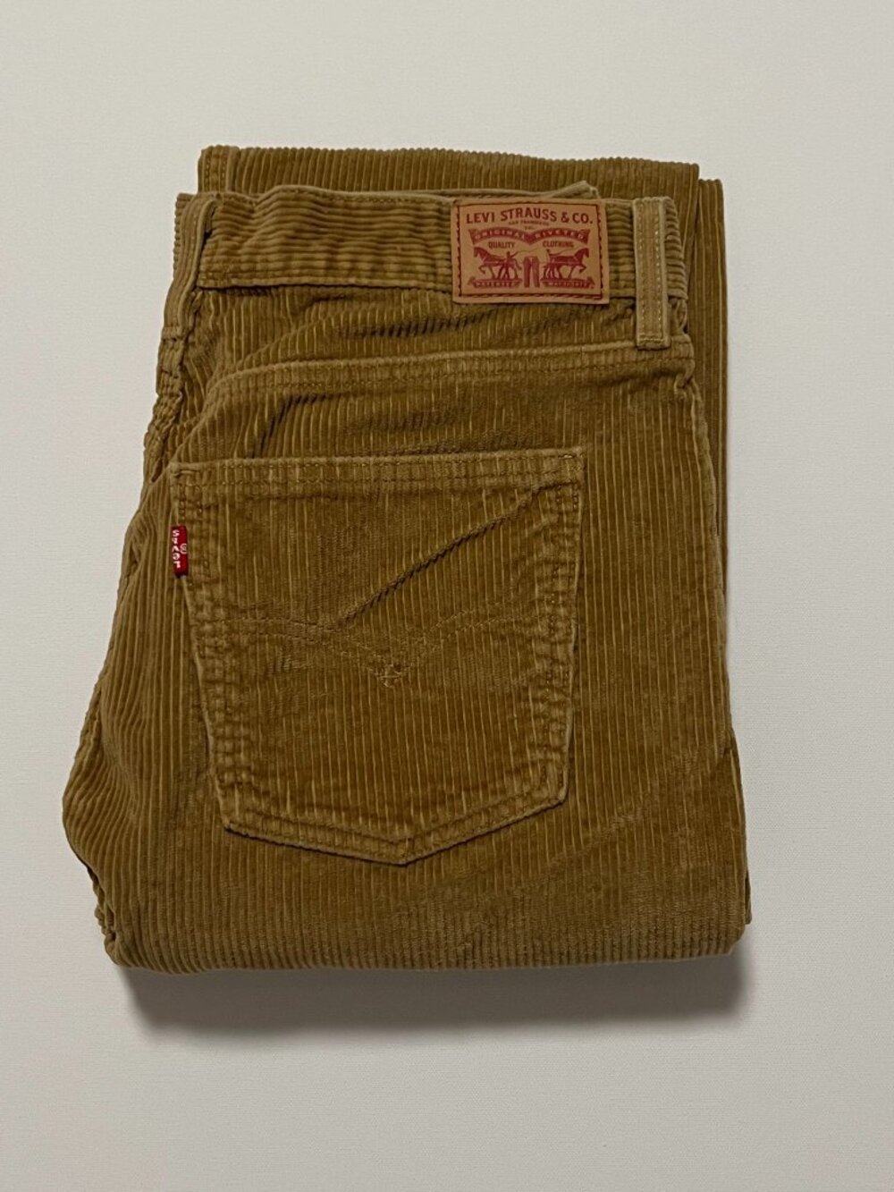 Levi Strauss Corduroy Pants Casual Straight Leg Brown Tan Men's size 31x30
